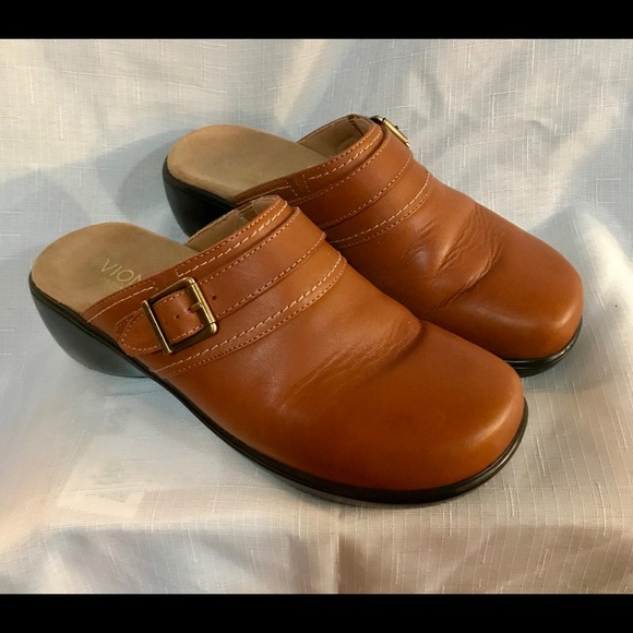 vionic clogs sale